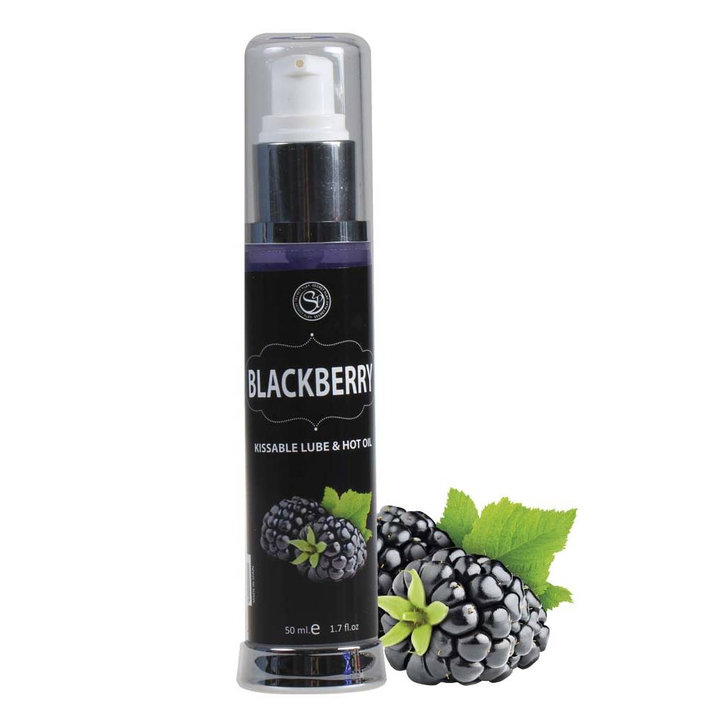 kissable lube and hot oil blackberry 50ml Are you looking for something that will be suitable for use for scented sex and a pleasantly warm massage? Try this news from Secret Play. The blackberry flavor will get you to your knees, a warm massage will warm you up and how it will continue is up to you! If you miss a similar product on your bedside table, it's time to buy it and start enjoying sensual and passionate games.